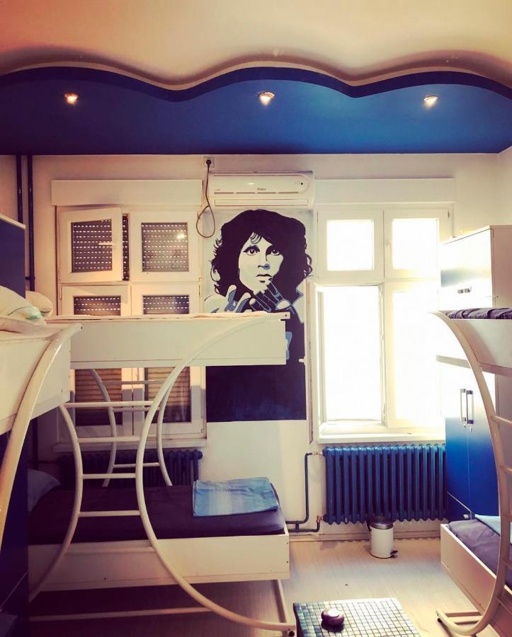 Pop Art Hostel Белград Екстериор снимка