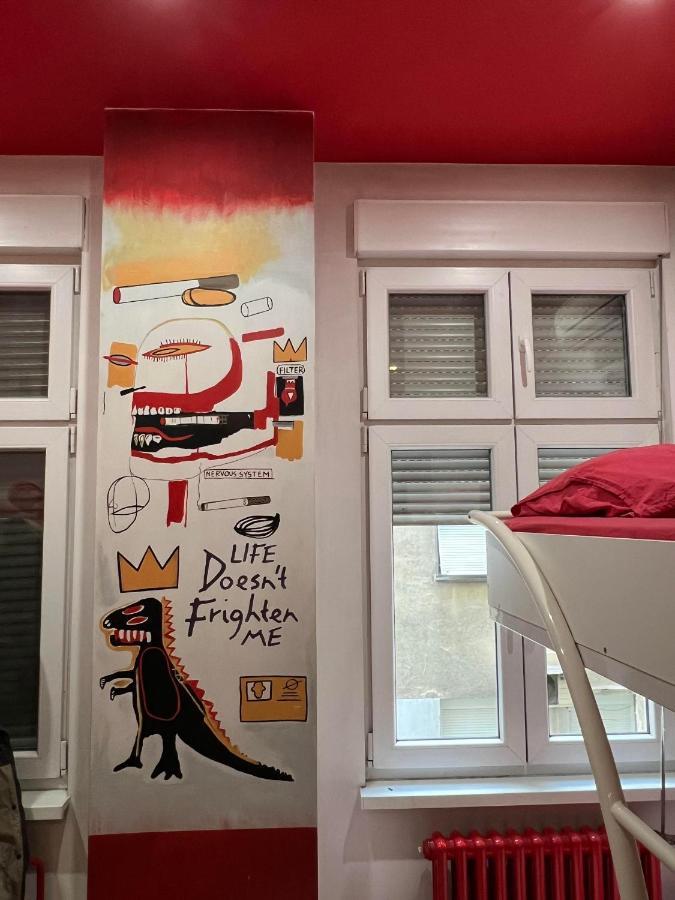 Pop Art Hostel Белград Екстериор снимка