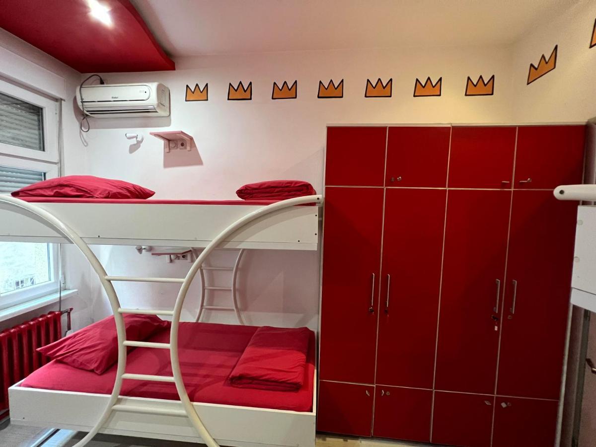 Pop Art Hostel Белград Екстериор снимка